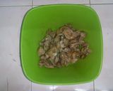 A picture of step 4 of Gizzard with rice and greens.