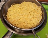 Foto langkah ke 3 dari resep Mie Goreng Mudah & Sehat.