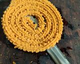 A picture of step 4 of Chakli (Muruku).