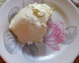 A picture of step 2 of Colourful rasgulla in custard.