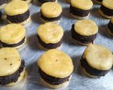 Foto langkah ke 9 dari resep Cookies Brownies Pastry.