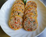 Foto langkah ke 8 dari resep Rolade ayam wortel daun bawang.