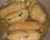 A picture of step 5 of Hari mirch pakorde.