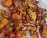 A picture of step 3 of Easy cauliflower fry.