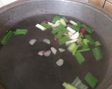 Foto langkah ke 2 dari resep Sayur bayam, wortel dan labu siam kecil.