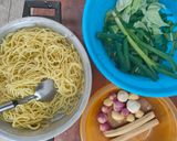 Foto langkah ke 1 dari resep Mie Goreng Jawa.