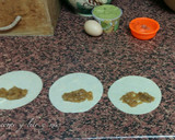 Foto del paso 4 de la receta: Empanadillas de cebolla caramelizada, bacalao y anchoas