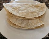 A picture of step 4 of Chicken Quesadillas with Cheese and Cream.
