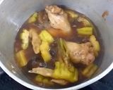 รูปขั้นตอนการทำที่ 5 ของ หมี่เหลืองปีกไก่ตุ๋นมะระ