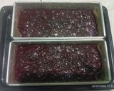 Foto langkah ke 7 dari resep Gluten free double chocolate banana date cake (eggless).