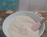 Foto del paso 2 de la receta: Rosquitas semi integral con queso rallado y ajo en polvo