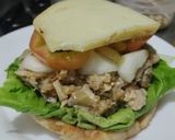 Foto del paso 9 de la receta: Sánduche🥪de pollo🍗manzana🍏 y cebolla🧅caramelizadas con queso🧀y vegetales frescos🥗