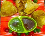 A picture of step 9 of Chinese Samosa.