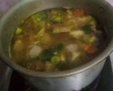 Foto langkah ke 2 dari resep Sayur sop lezat dan segar.
