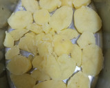 Foto del paso 5 de la receta: Colchón de papas con salsa de verdeo