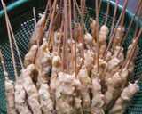 Foto langkah ke 5 dari resep Sempol ayam udang dan wortel.