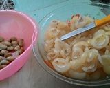 Foto langkah ke 2 dari resep Asinan Rambutan Kekinian.