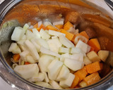 Foto del paso 3 de la receta: Crema de calabacín, calabaza y puerros