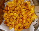 Foto langkah ke 1 dari resep Sambal goreng kentang.
