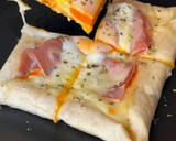 Foto del paso 2 de la receta: Tortita estilo pizza