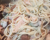 Foto del paso 4 de la receta: Espaguetis mar & montaña