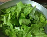 A picture of step 1 of Stuffed Italian spiced potato in spinach.