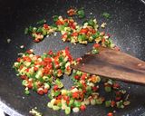 Foto langkah ke 5 dari resep Ayam tepung cabe garam.