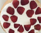 รูปขั้นตอนการทำที่ 6 ของ สตรอเบอรี่ชอร์ตเค้ก(Strawberry shortcake)