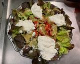 Une image de l'étape 8 de Salade feuille de chêne aux tomates, mozzarella et persil.