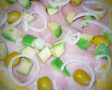 Foto del paso 3 de la receta Tarta de champiñones y aguacate/palta 🥑