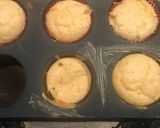 Foto del paso 3 de la receta: Cupcake salados al queso con salsa, súper húmedos y ricos