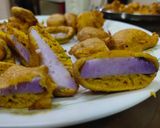 A picture of step 3 of Bhajiyas.