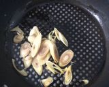 Hình bước làm 2 của món Nấm Bào Ngư Hấp Thái (Món Chay)