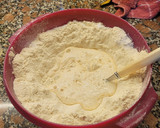 Foto del paso 2 de la receta: Pan casero, relleno de jamón y queso 🙃