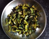 উচ্ছে ভাজা (Uchche bhaja recipe in bengali) রেসিপির ধাপ 3 ছবি