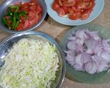 A picture of step 1 of Vegetable Tahiri.