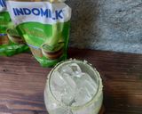 Foto langkah ke 3 dari resep Matcha Latte Dalgona Coffee.