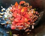 A picture of step 4 of Bhindi and Shallots Masala.