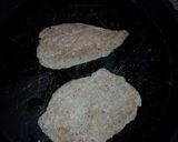 Foto del paso 3 de la receta: Milanesas de pollo fáciles y deliciosas
