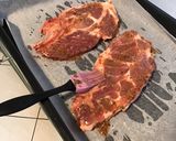 Une image de l'étape 3 de Côtes de porc marinées grillées.