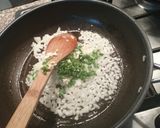A picture of step 4 of Gnocchi in tomato sauce.