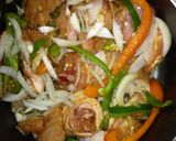 A picture of step 1 of Fry stewed chicken.