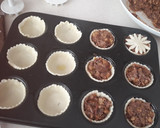 Foto del paso 4 de la receta: Mini empanada de pringá