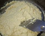 A picture of step 1 of Mawa peda.