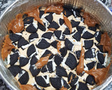 Foto del paso 4 de la receta: Torta helada oreo con dulce de leche