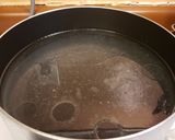 A picture of step 1 of Shrimp Linguine.