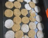 Foto del paso 3 de la receta: Galletitas de coco 🥥, avena y membrillo