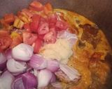 A picture of step 1 of Aalo ghosht.