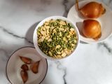 Crema de habas y guisantes secos (bissara)