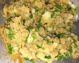 आलू कचौड़ी (Aloo kachori recipe in hindi) रेसिपी चरण 2 फोटो